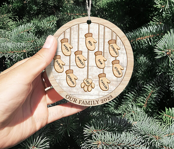 Family Christmas Custom Family Member Name - Personalized Ceramic Ornament, Christmas Ornament