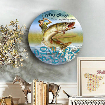Who cares I Am On Fishing Time Wooden Clock