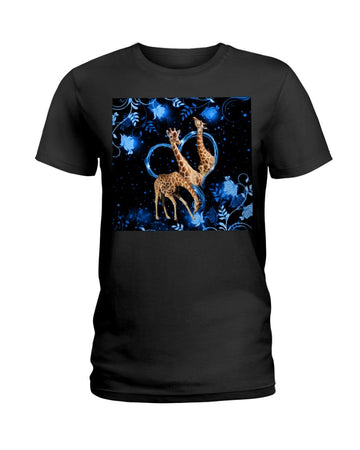 Giraffe Twinkling blue heart Black T-Shirt