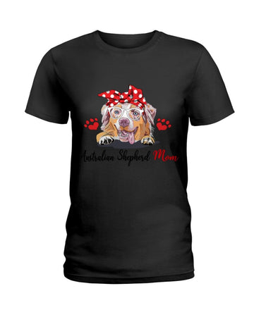 Australian Shepherd Love Mom Black T-Shirt