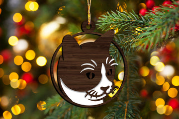 A Stunning Cat On Christmas - One Sided Ornament
